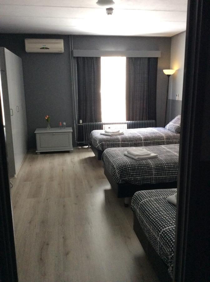 Hotel Den Berg Geertruidenberg Екстер'єр фото