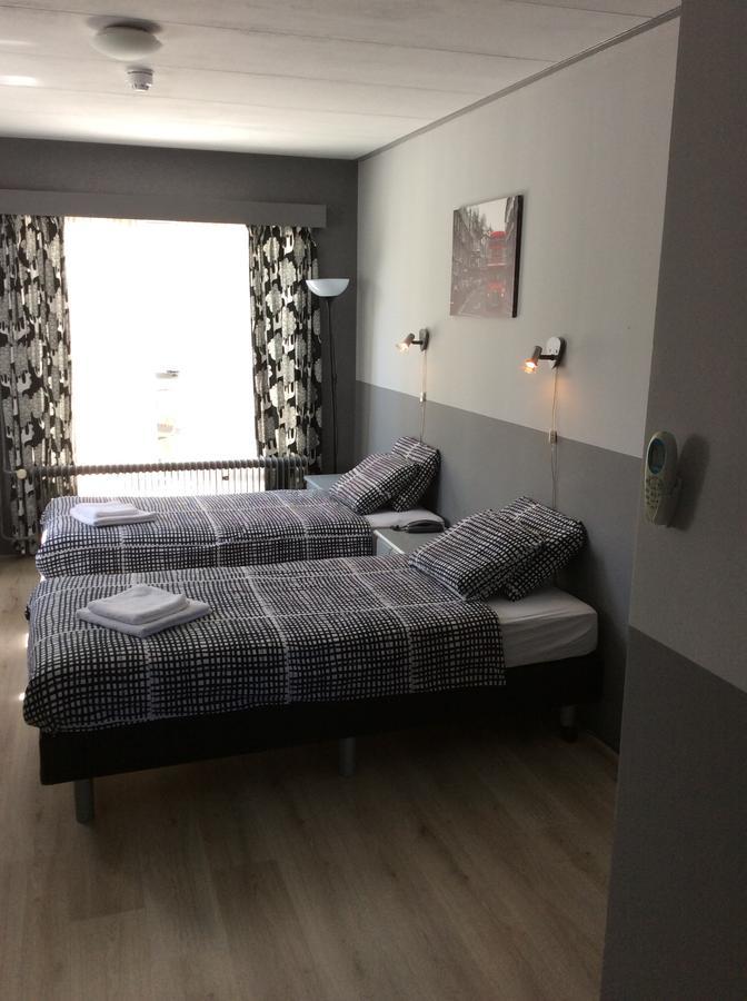 Hotel Den Berg Geertruidenberg Екстер'єр фото