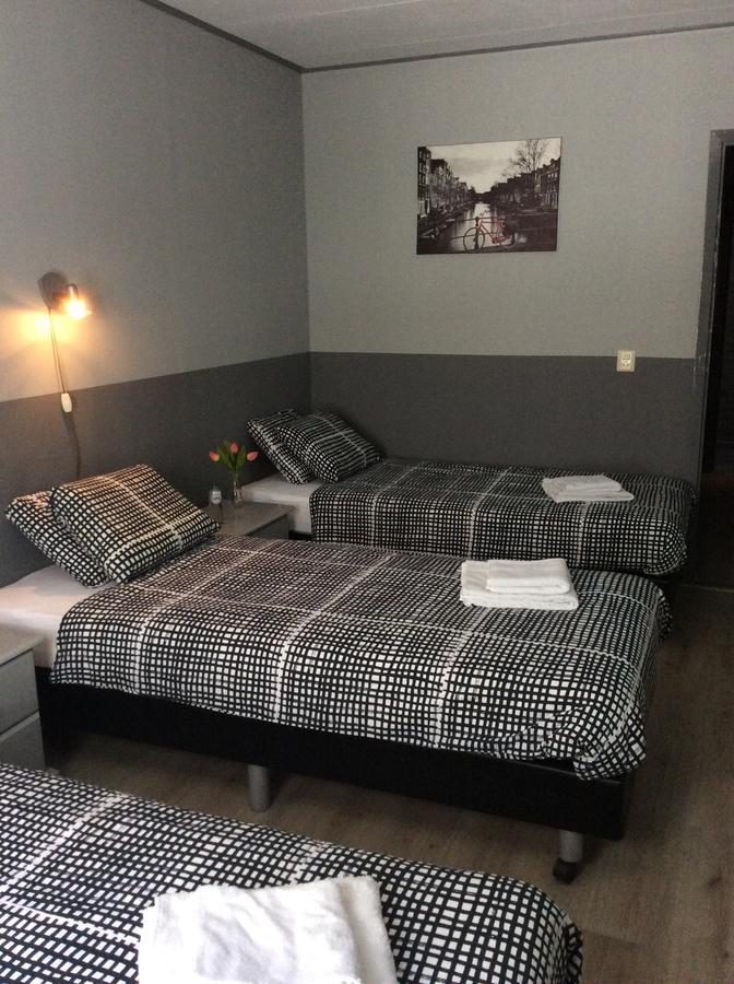 Hotel Den Berg Geertruidenberg Екстер'єр фото